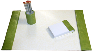 reptile-grain leather medium 3 piece desk set, shown in apple green american lizard